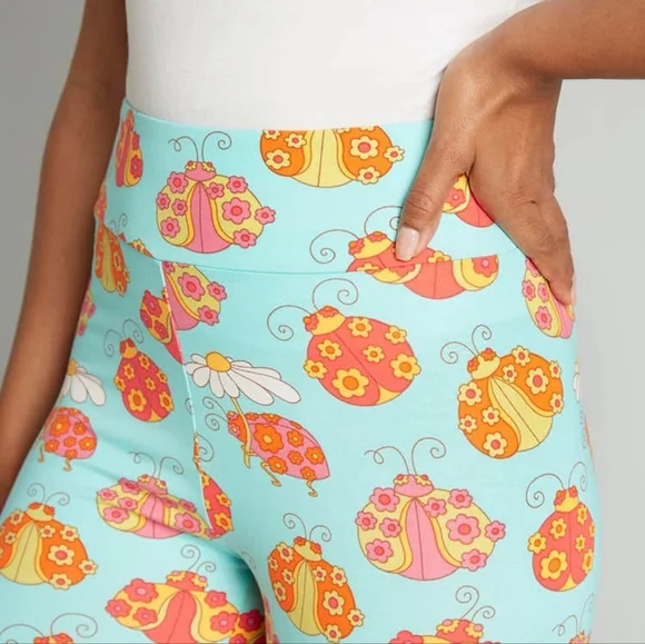 ModCloth x Marisol Muro City Cyclist Bike Shorts - Picture 2 of 8